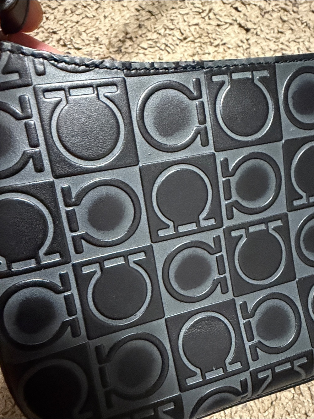 Salvatore Ferragamo Black Embossed Logo Shoulder Bag - Picture 3 of 10
